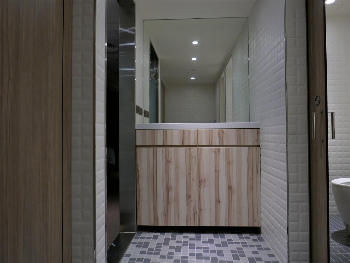 泊居旅店二館 Oursinn Hotel 2 Taipei Esterno foto