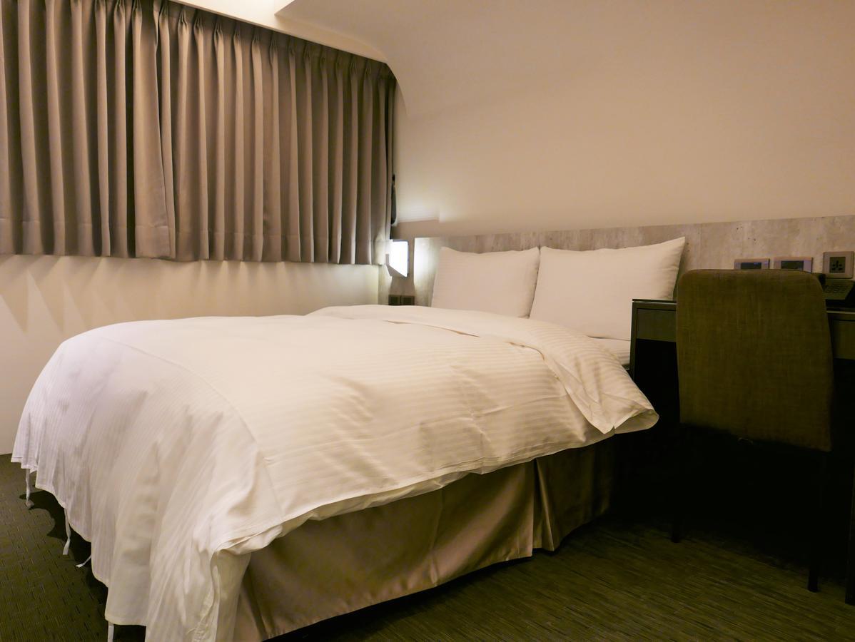 泊居旅店二館 Oursinn Hotel 2 Taipei Esterno foto