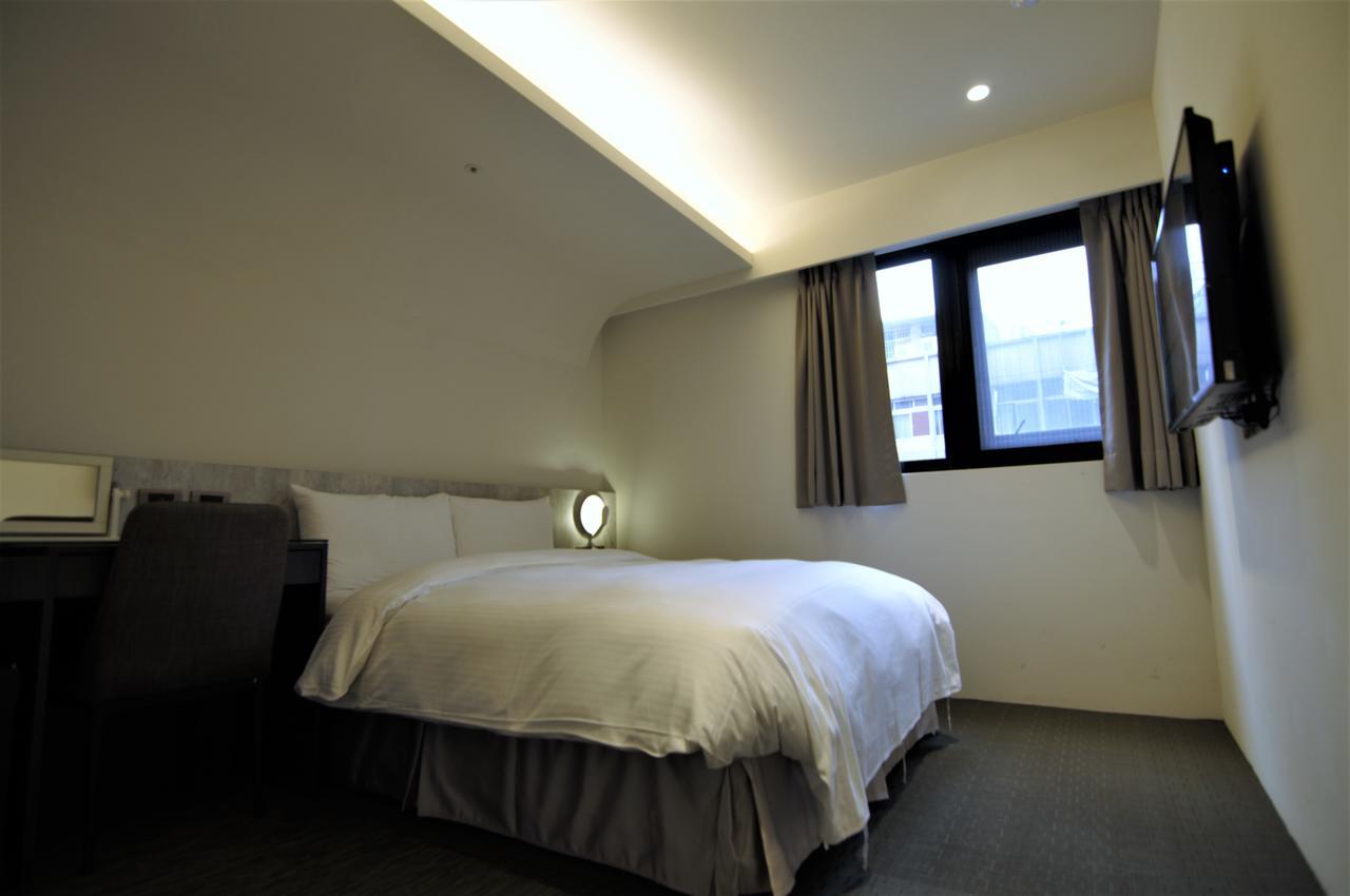 泊居旅店二館 Oursinn Hotel 2 Taipei Esterno foto